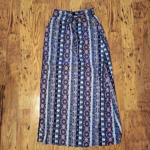 Studio 253 Blue & Pink Striped Maxi Skirt Size S Very Good Condition